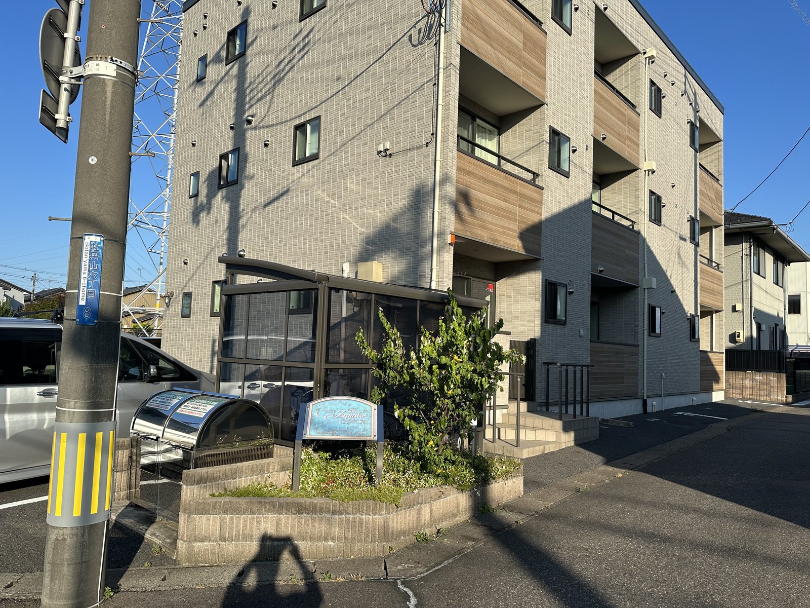 エクアトール牡丹山 建物外観